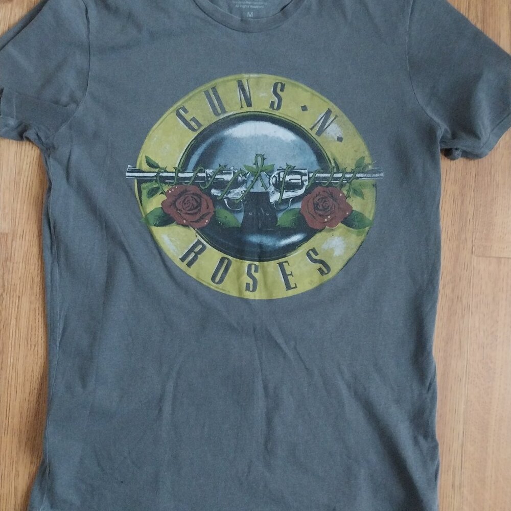 Lucky brand guns n roses t
